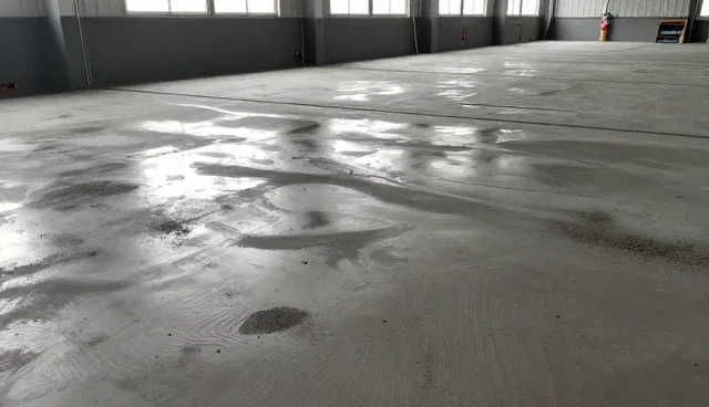 销售维护策略的适用条件与选择依据